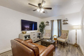 Hackberry Hideaway
